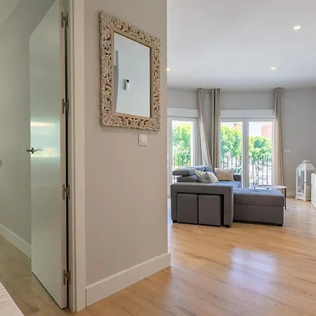 Central Torremolinos Apartment * Торремолинос