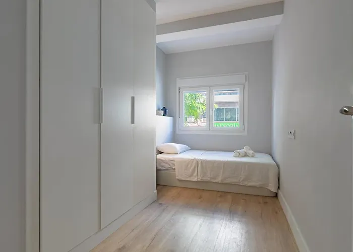 Central Torremolinos Apartment *